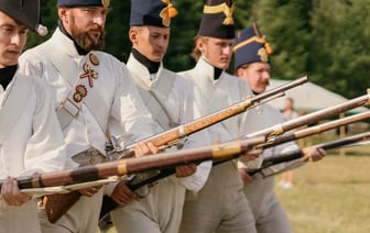 Россия ночью атаковала Украину более сотней дронов: пострадали пять областей и город