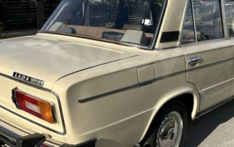 Автомобиль ВАЗ-2106 с минимальным пробегом выставили на продажу в Барановичах. Сколько стоит?