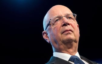 Сеть заполнилась слухами о смерти основателя Всемирного экономического форума Клауса Шваба