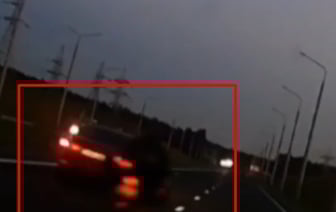 «Оба значительно превышали скорость». Рискованный заезд мотоцикла и BMW закончился плохо