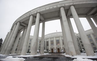 «Куда мы денемся» — В НАН пообещали пересадить белорусов на «беспилотный транспорт». Когда?