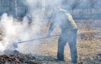 Можно ли пожаловаться на соседей по даче, которые сжигают мусор?