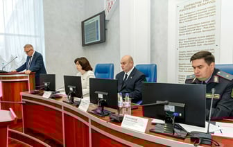 Кочанова поручила исполкомам «держать в поле зрения» эту категорию белорусов