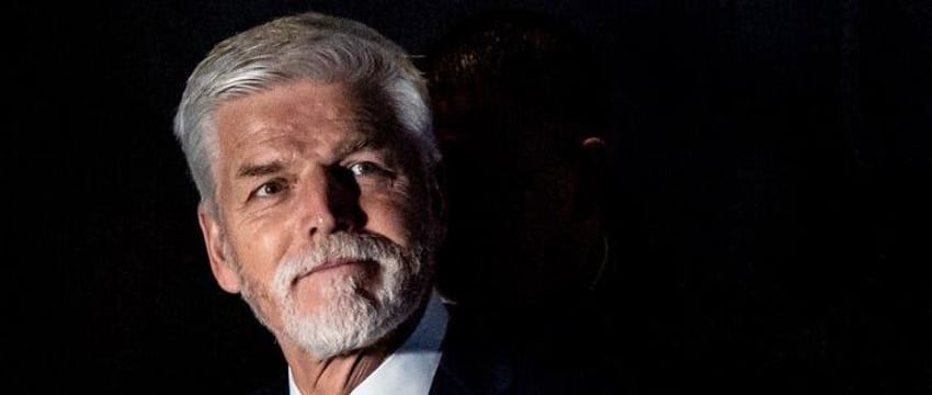 Президент Чехии попал в аварию на мотоцикле