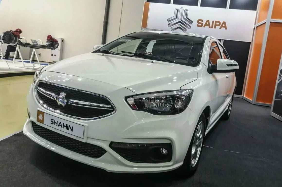 Тачка недели. В Беларуси уже можно купить новые машины иранской Saipa. Что по ценам?
