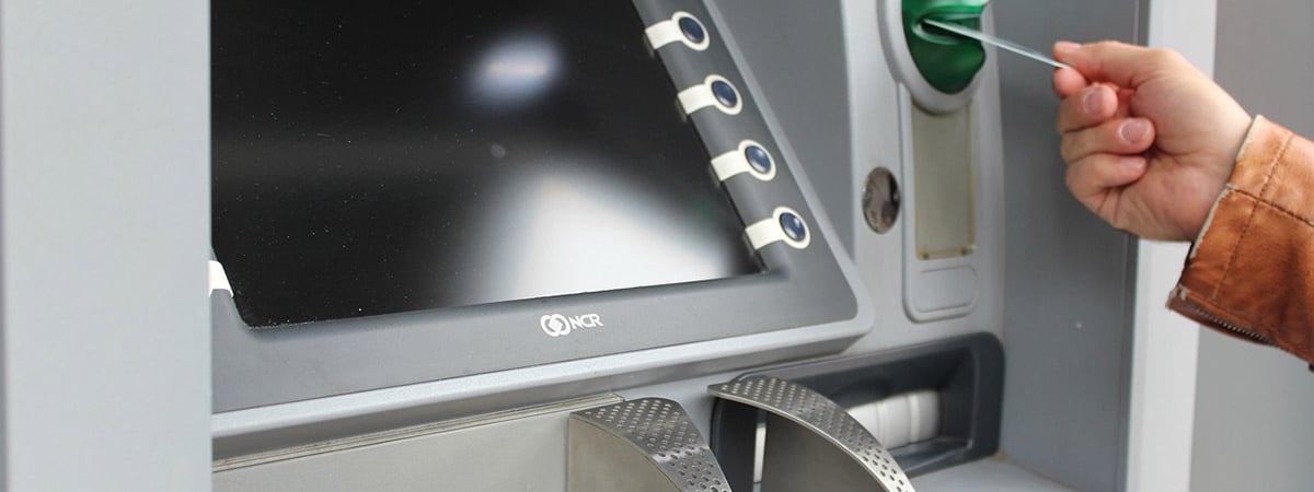 В БПЦ предупредили белорусов о проблемах с оплатой карточками и снятием наличных. Когда?