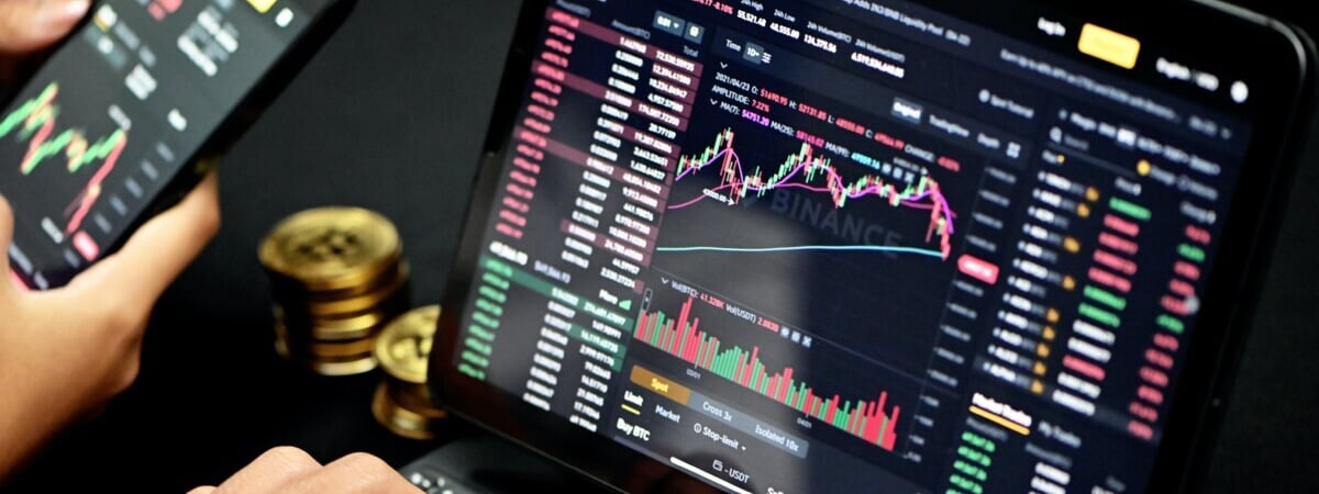 Житель Пинска незаконно заработал на крипте 2,5 млн рублей. Сколько конфисковал суд?