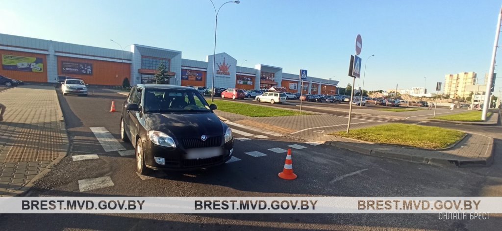 В Бресте возле «Короны» сбили 6-летнюю девочку