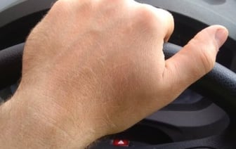 В Беларуси бесправника вычислили по камере