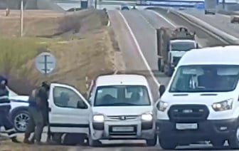 Вызвали ОМОН и «Дельту». В Погранкомитете сообщили о драке и погоне за тремя белорусами — Видео