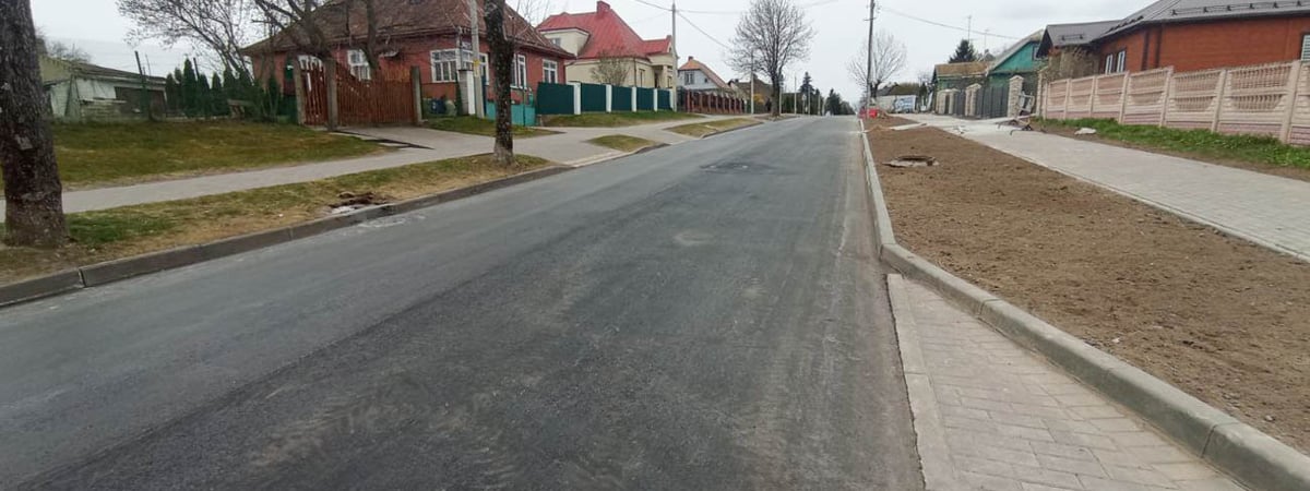 Фотофакт. В центре Гродно уложили новый асфальт