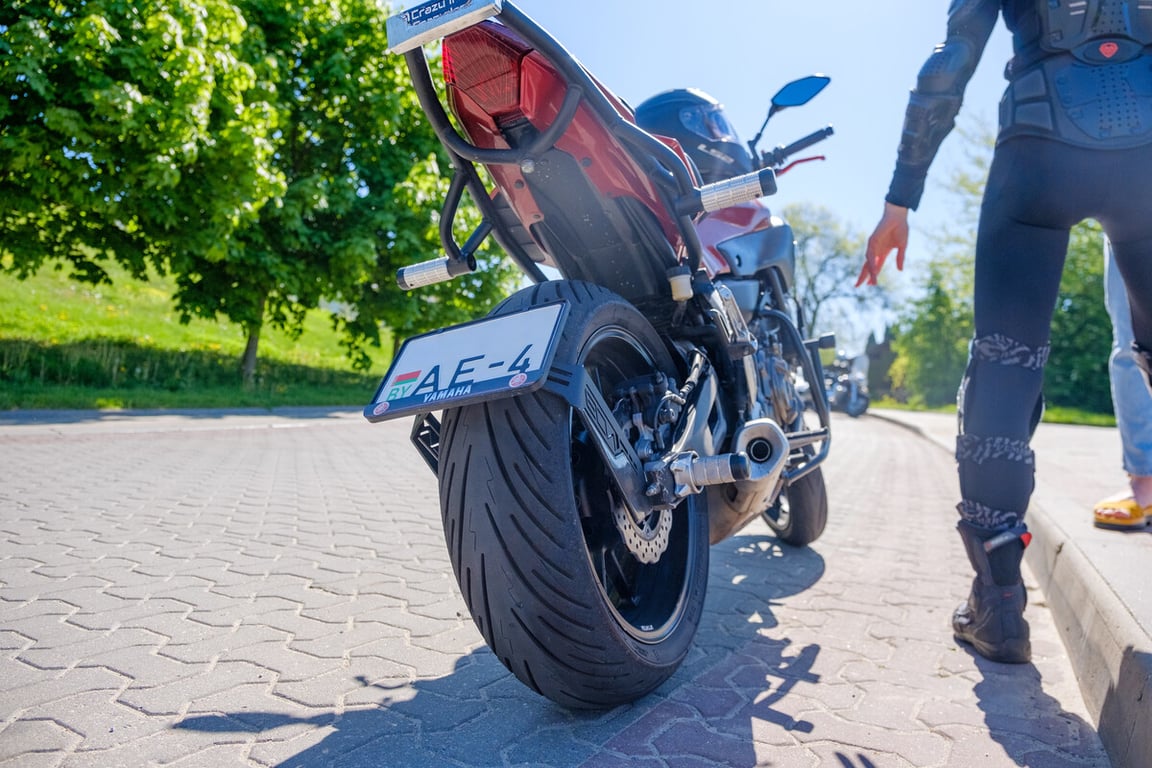 Белоруска рассказала об опыте езды на Yamaha FZ-07