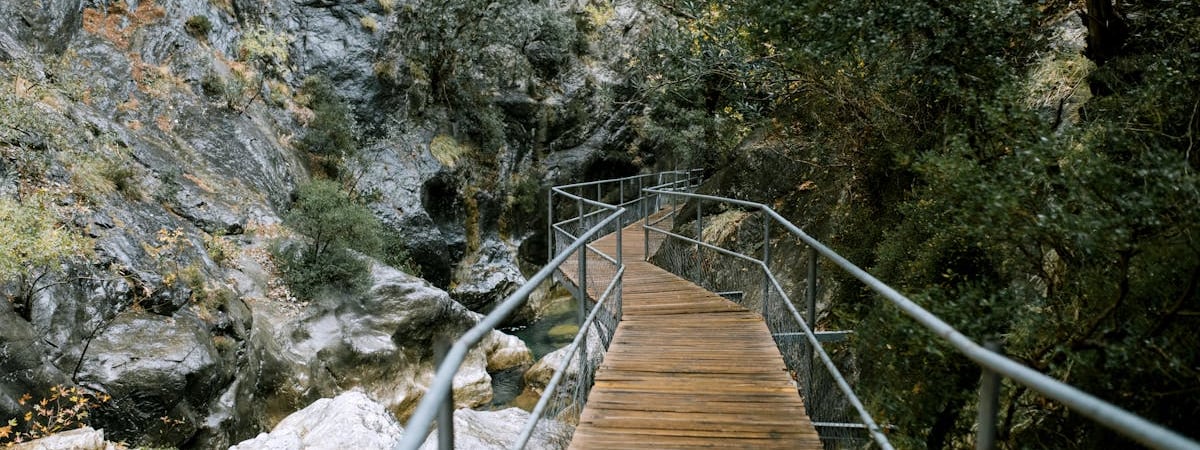 Белорусский турист сорвался со скалы в Кабардино-Балкарии и погиб