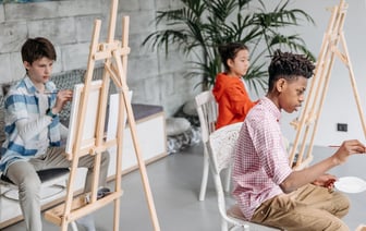 Участников «Би-2» отправили в таиландский аналог Окрестина