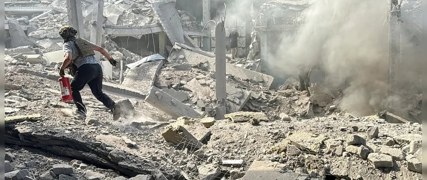 Харьков подвергся ракетному обстрелу после того, как Украина нанесла массированный удар беспилотниками по России.