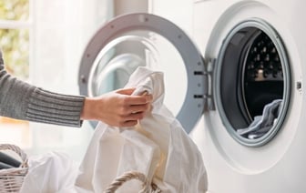 Кому из белорусов нужно менять постельное в 2 раза чаще? Эксперт по сну назвала 7 факторов — Полезно