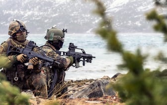 В Польше пока не могут создать «Украинский легион» — нет желающих