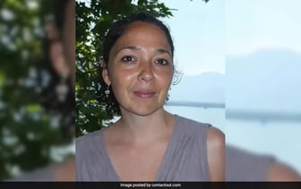 Учитель английского языка в элитной школе США ушел в отставку после обвинений в сексуальном насилии.