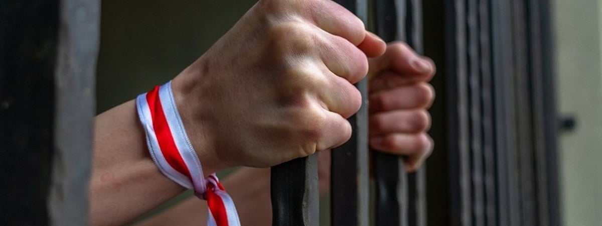 Более 400 европейских политиков стали "крестными" для белорусских политзаключенных. Что они могут для них сделать?