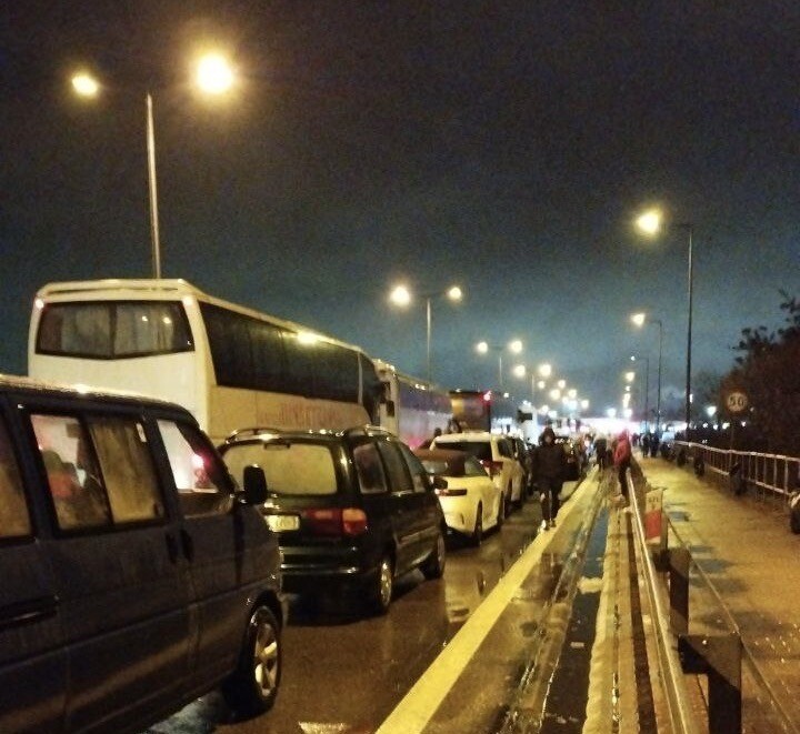 Что происходит на границе накануне новогодних праздников