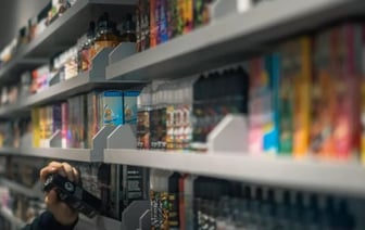 Дети и вейпы: серьезная проблема на сером рынке