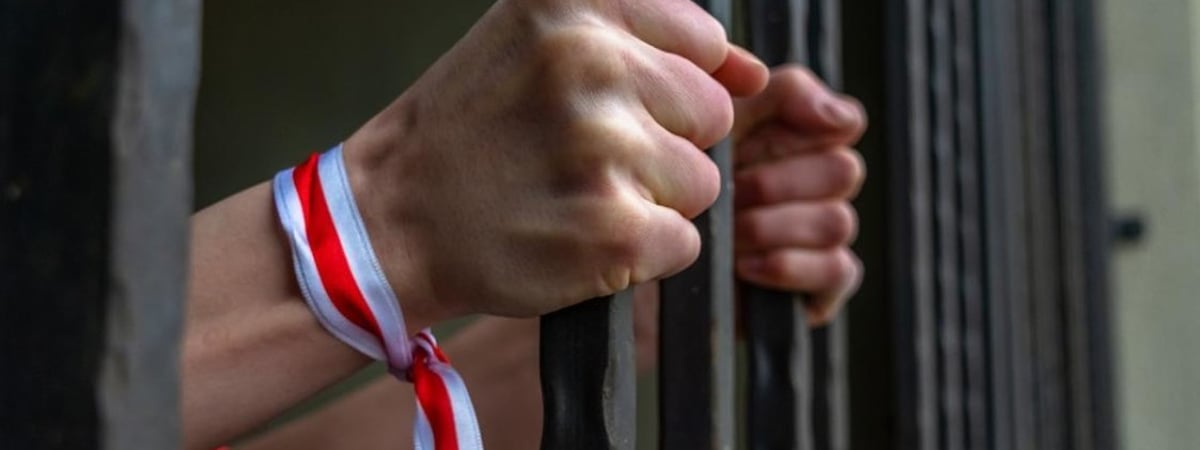 Бывшая политзаключенная рассказала, как силовики ищут протестующих. И что можно сделать, чтобы спастись