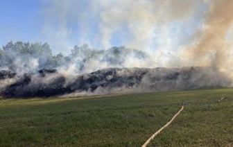 Спасение соломы на пожаре в Бресте