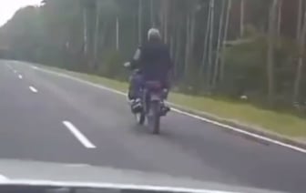 Пьяного бесправника на мотоцикле задержали в Пружанском районе