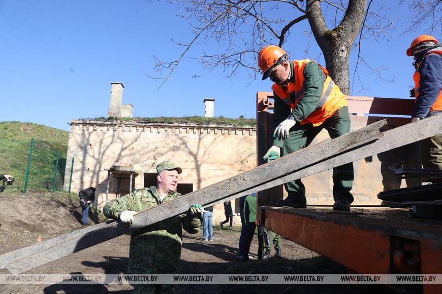 Республиканский центр патриотического воспитания в Брестской крепости свою первую смену примет в мае
