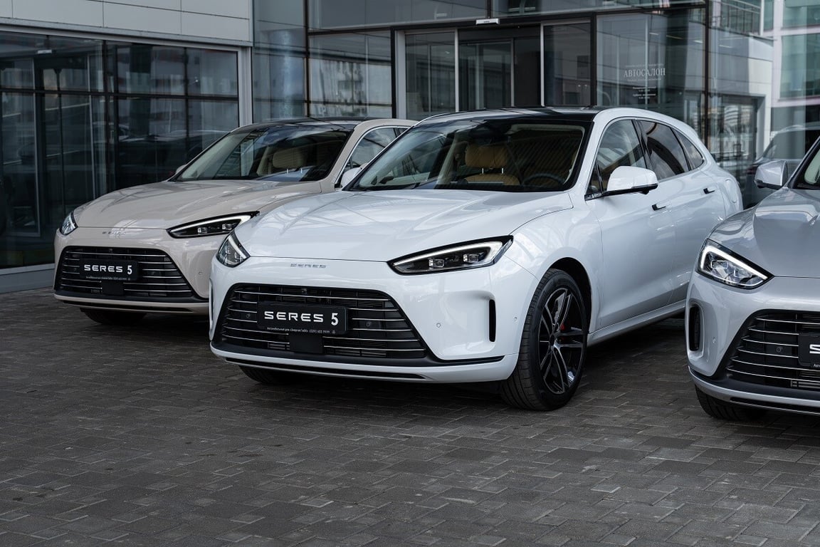 В Беларуси появился еще один автомобильный бренд из Китая