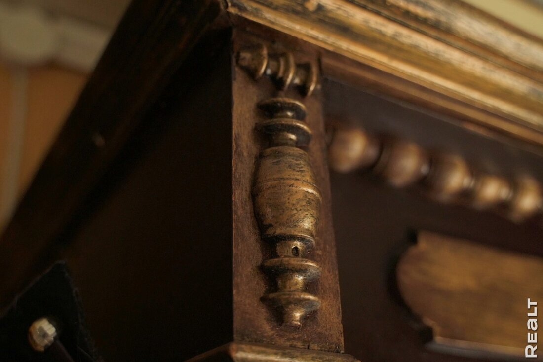 Белоруска восстанавливает родовое гнездо в глухой деревне у реки