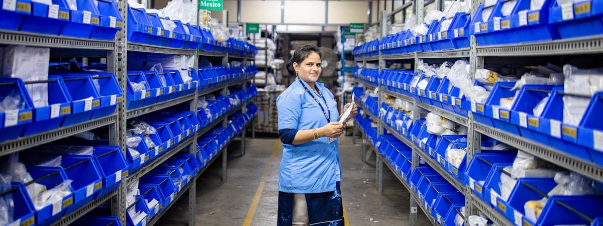 Промпроизводство в еврозоне в январе выросло на 0,8%, в ЕС - на 0,3%