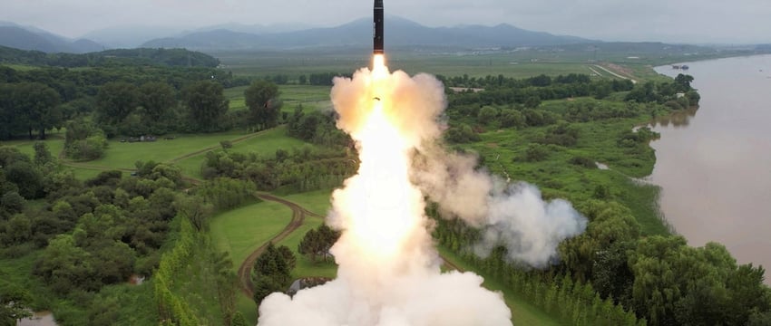 Северная Корея заявила о планах запустить спутник к 4 июня: японские СМИ