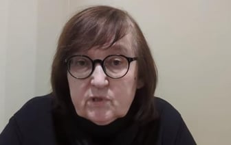 Матери Навально показали тело сына, но не отдают