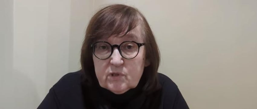 Матери Навально показали тело сына, но не отдают