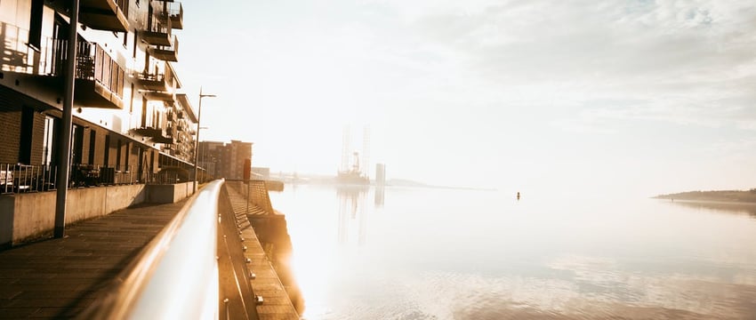 В Могилеве балкон квартиры загорелся из-за брошенного сверху окурка