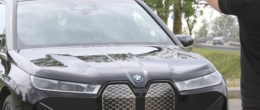 Проблемы с новым BMW iX: Белорусская фирма столкнулась с неисправностями