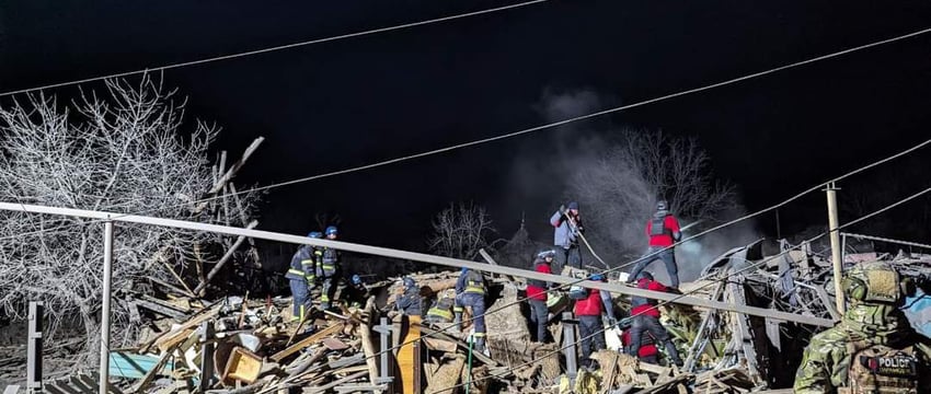 Россия ударила по Покровскому району Украины. Погибли 11 человек, в том числе 5 детей