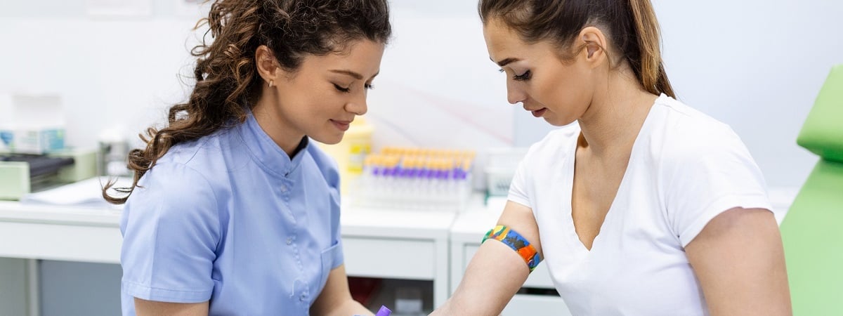 Врачи назвали 5 признаков присутствия «тихого убийцы» в крови. Когда белорусам обязательно проверяться на холестерин? — Полезно