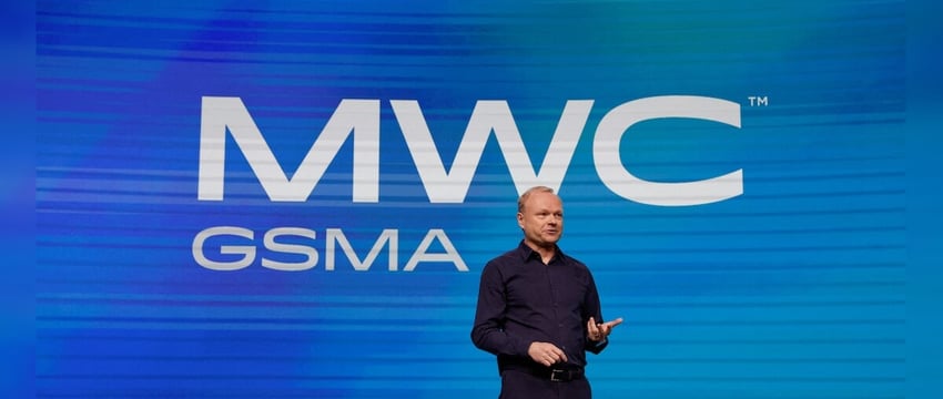 Генеральный директор Nokia совершает первый в мире звонок с использованием технологии "Иммерсивного аудио и видео"
