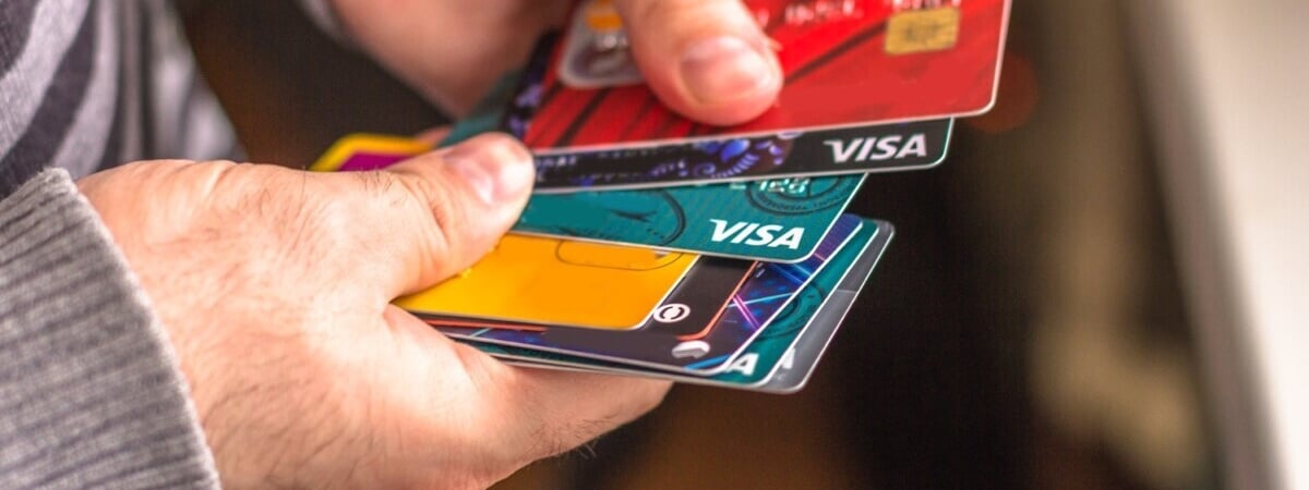 Один из белорусских банков ограничил использование своих карт в Интернете