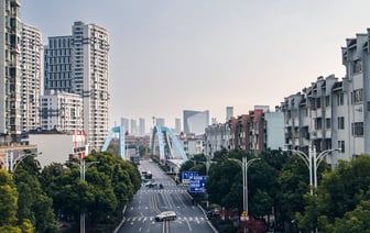 Продажи авто в Китае падают пятый месяц подряд