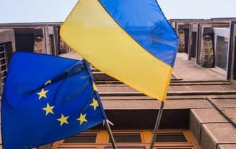 FT: Еврокомиссия в июне может начать переговоры о приеме Украины в Евросоюз