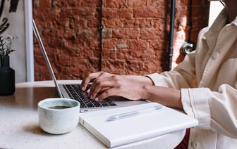 «Я не психопатка» — Тиктокерша набирает миллионы просмотров, пугая людей своей странной коллекцией. Что собирает? — Видео