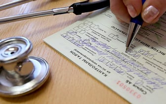 Неявка на прием и не только. Врач рассказала, в каких случаях белорусы могут потерять выплаты на больничном