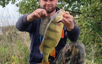 Белорус поймал рекордного окуня