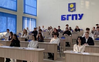Трех выпускников удалили с РЦЭ за нарушения