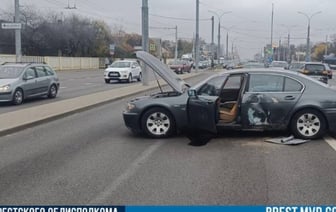 Поврежден автомобиль BMW — Подробности ДТП в Бресте на Московской