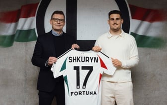 Белорус Илья Шкурин перешёл в стан 15-кратного чемпиона Польши по футболу