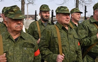 Минобороны определилось, как будут выдавать оружие белорусским народным ополченцам — Официально